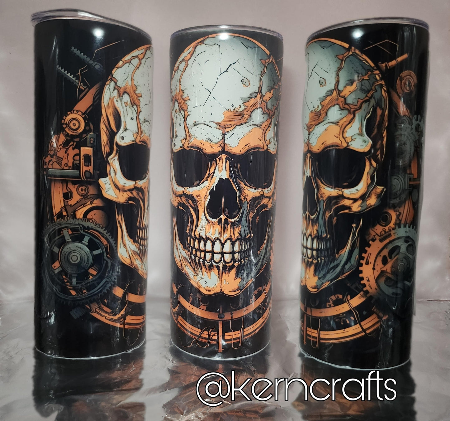 Mechanischer Totenkopf | Tumbler